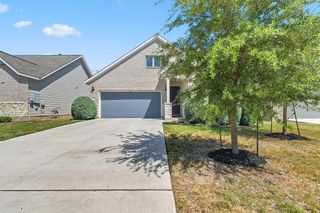 905 Gray Fox LOOP, Hutto, TX 78634