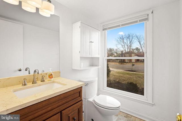 12807 SCRANTON CT, Herndon, VA 20170