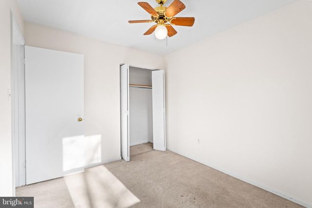 12807 SCRANTON CT, Herndon, VA 20170