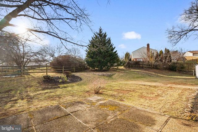 12807 SCRANTON CT, Herndon, VA 20170