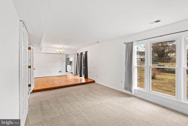 12807 SCRANTON CT, Herndon, VA 20170