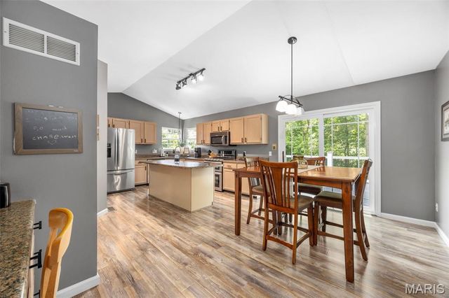 1340 Schoal Creek Drive, St Peters, MO 63366