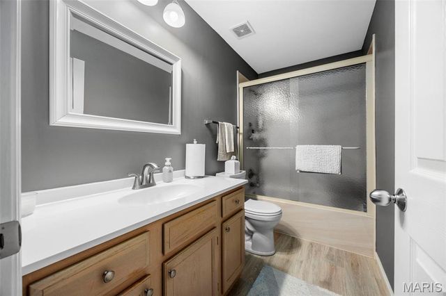 1340 Schoal Creek Drive, St Peters, MO 63366