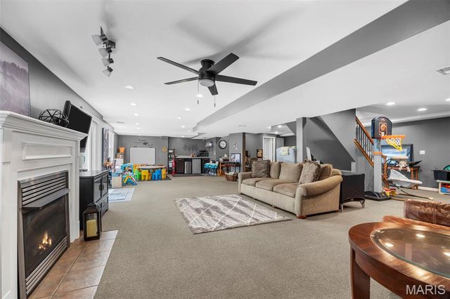 1340 Schoal Creek Drive, St Peters, MO 63366