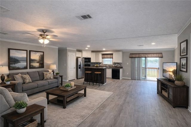 20 Apache Drive, Waterloo, SC 29384