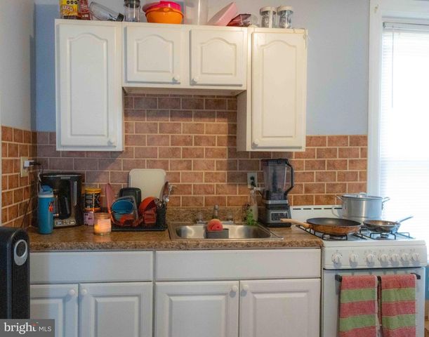 4611 TAMPA ST, Philadelphia, PA 19120
