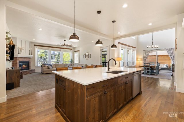 14060 N Quail Covey Way, Boise, ID 83714