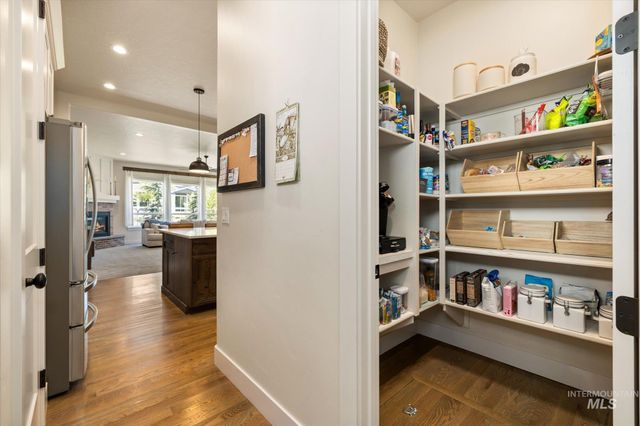 14060 N Quail Covey Way, Boise, ID 83714