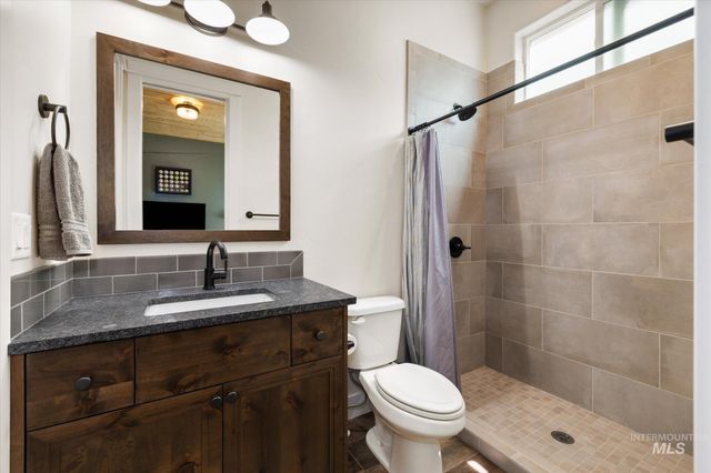 14060 N Quail Covey Way, Boise, ID 83714
