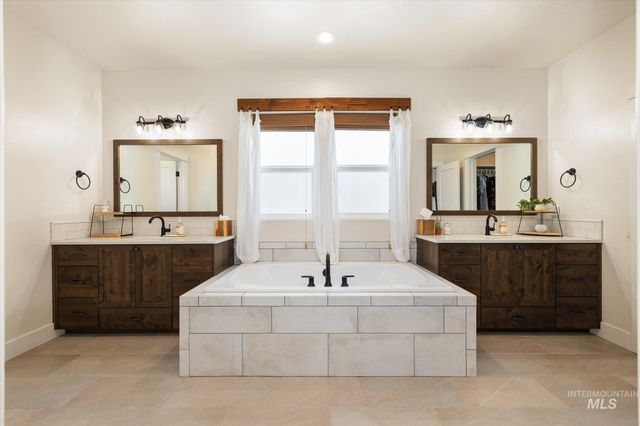 14060 N Quail Covey Way, Boise, ID 83714