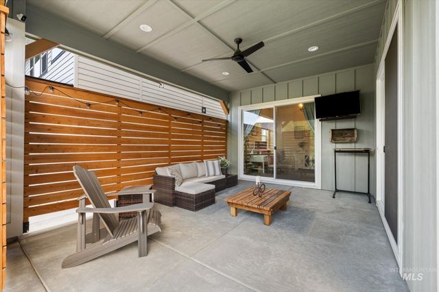 14060 N Quail Covey Way, Boise, ID 83714