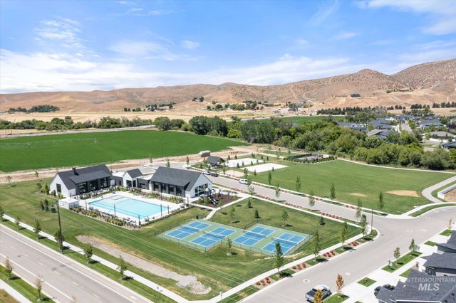 14060 N Quail Covey Way, Boise, ID 83714