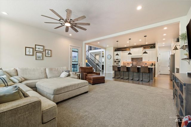 14060 N Quail Covey Way, Boise, ID 83714