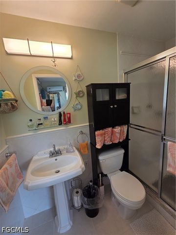 130 SW 58th ST, Cape Coral, FL 33914