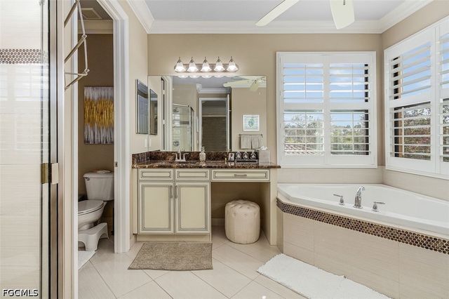 13528 Mandarin CIR, Naples, FL 34109