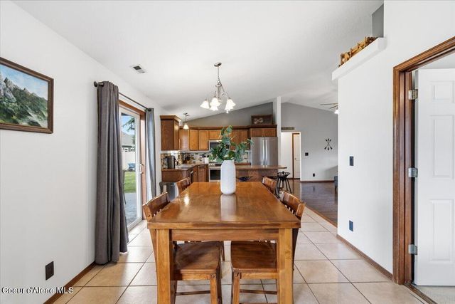 6825 W SOLDIER CREEK AVE, Rathdrum, ID 83858