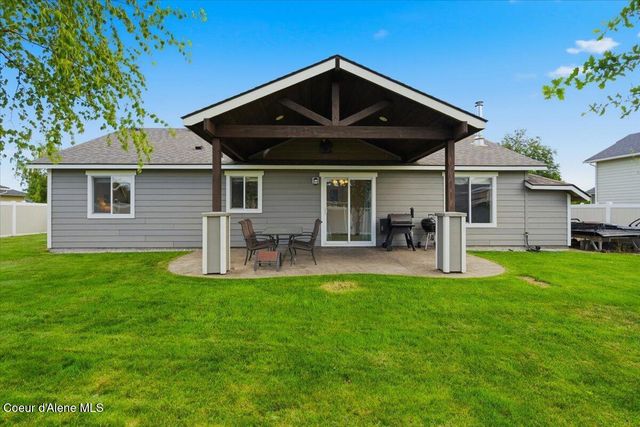 6825 W SOLDIER CREEK AVE, Rathdrum, ID 83858