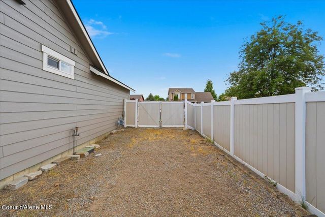 6825 W SOLDIER CREEK AVE, Rathdrum, ID 83858
