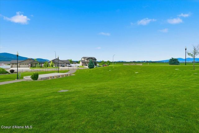 6825 W SOLDIER CREEK AVE, Rathdrum, ID 83858