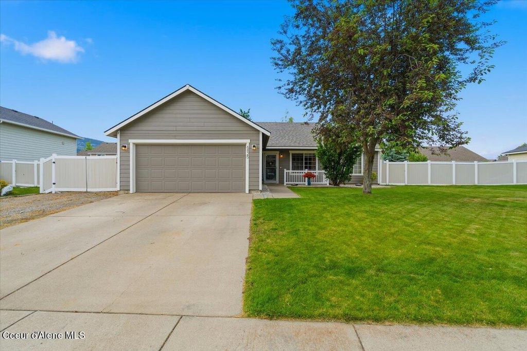 6825 W SOLDIER CREEK AVE, Rathdrum, ID 83858