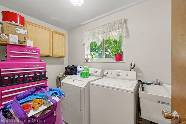 2553 Yorkshire Lane Lane, Bloomfield Charter Township, MI 48302