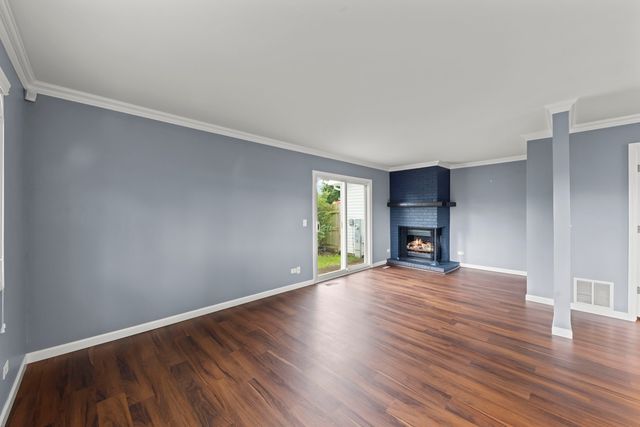 311 Thistle Drive, Bolingbrook, IL 60490