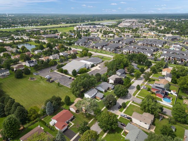 311 Thistle Drive, Bolingbrook, IL 60490