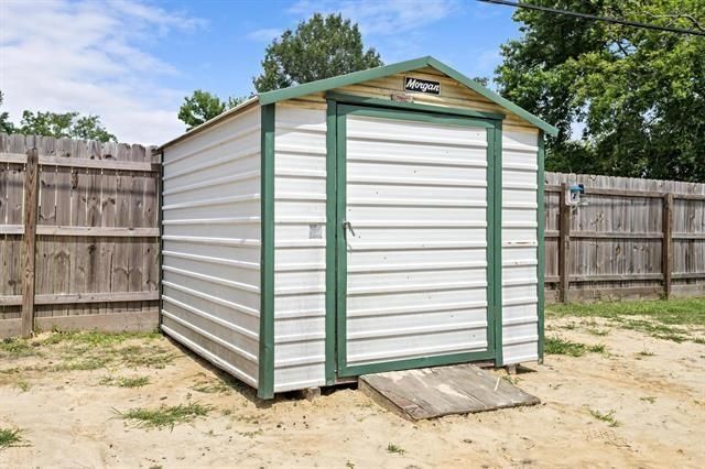 7695 San Bruno Street, Beaumont, TX 77708