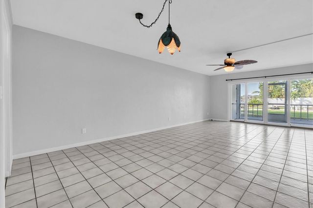 3717 46TH AVENUE S 6, St Petersburg, FL 33711