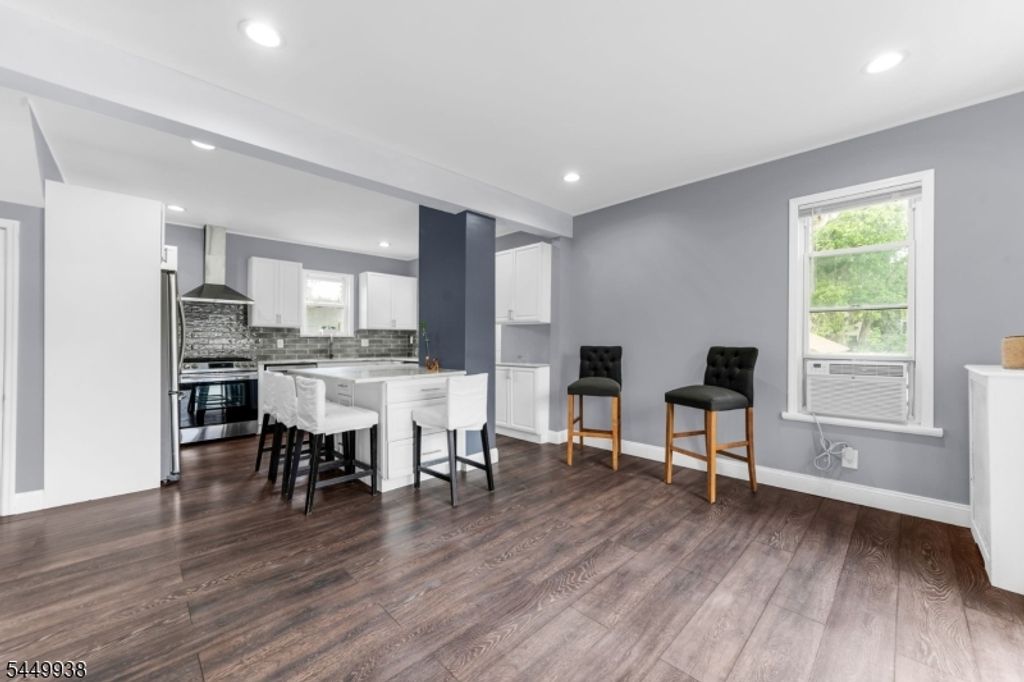 92 Union Ave, Belleville Twp., NJ 07109 — photo 4