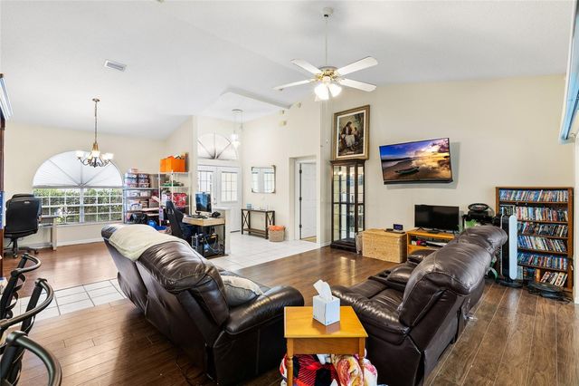 1442 KINSMERE DRIVE, Trinity, FL 34655