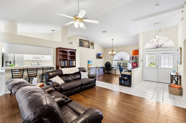 1442 KINSMERE DRIVE, Trinity, FL 34655