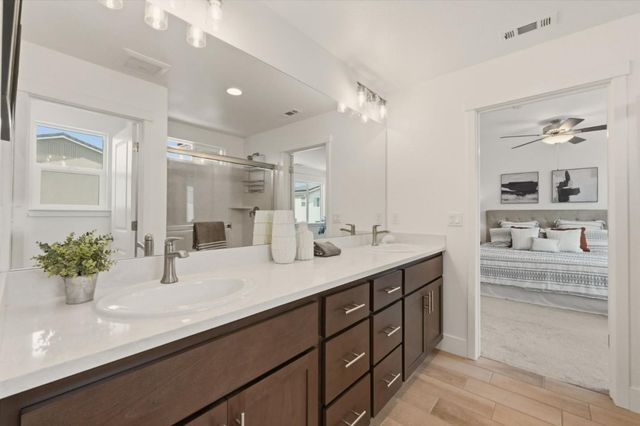 1207 Walker Peak Way, Hollister, CA 95023