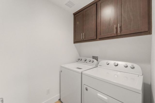 1207 Walker Peak Way, Hollister, CA 95023