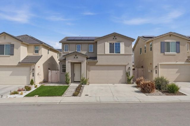 1207 Walker Peak Way, Hollister, CA 95023
