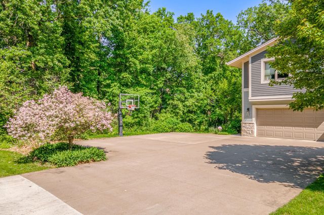 11738 Gentilly Road, Maple Grove, MN 55369