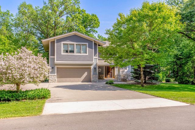 11738 Gentilly Road, Maple Grove, MN 55369