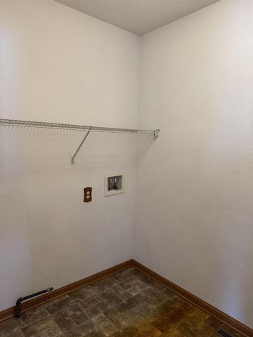 2655 Jerry Thomas Parkway, Beloit, WI 53511