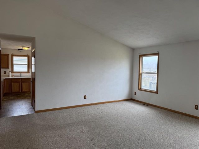 2655 Jerry Thomas Parkway, Beloit, WI 53511
