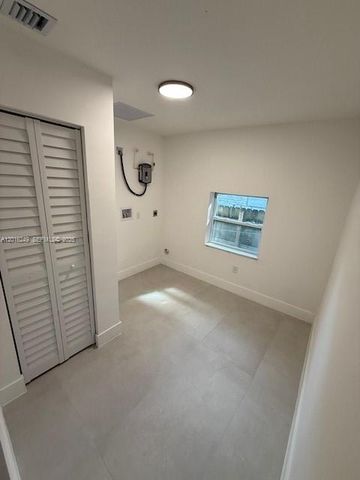 328 NE 57th St, Miami, FL 33137