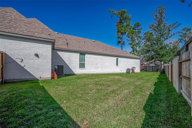 111 Liatris Court, Conroe, TX 77304