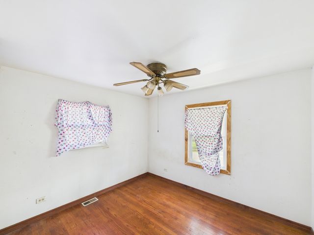 426 Norton Avenue, Glendale Heights, IL 60139