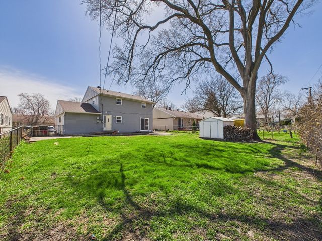 426 Norton Avenue, Glendale Heights, IL 60139