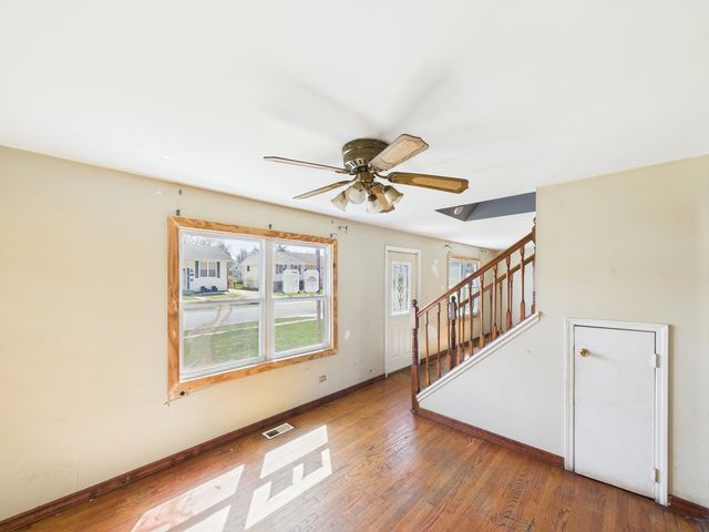 426 Norton Avenue, Glendale Heights, IL 60139