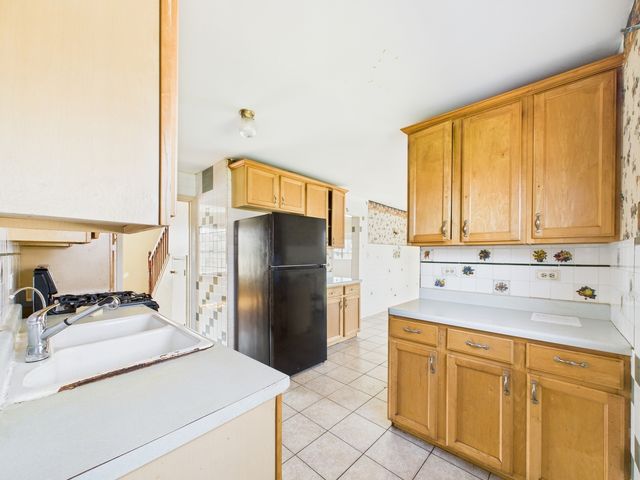 426 Norton Avenue, Glendale Heights, IL 60139