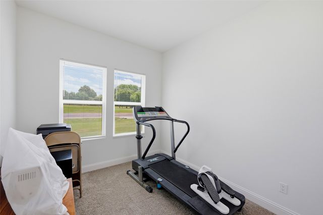 310 N Water Street, Savoy, TX 75479