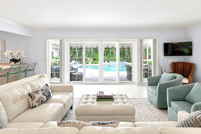 1421 N LAKE Way, Palm Beach, FL 33480