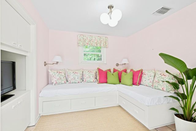 1421 N LAKE Way, Palm Beach, FL 33480