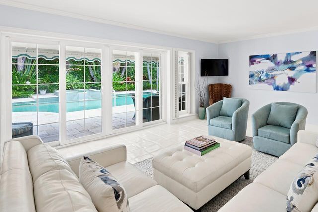 1421 N LAKE Way, Palm Beach, FL 33480