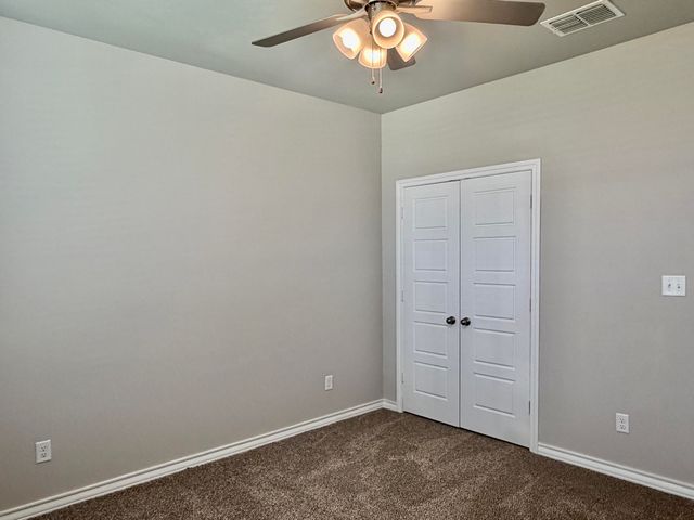 723 E 17th Street, Wolfforth, TX 79382